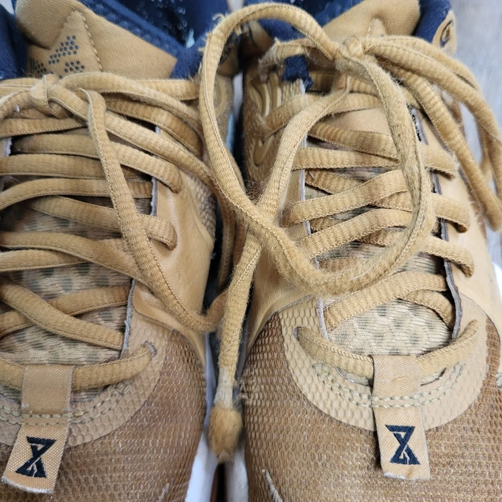 Nike PG 5 Wheat Mens Size 8 Basketball Shoes Sneakers FLAWED Paul George Gold